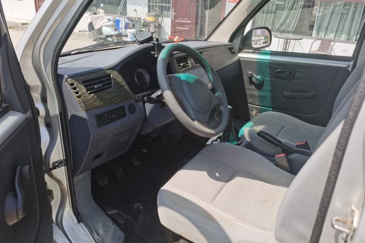 Used Jinbei Hiace X30 2021 1.5L Standard Version Air-Conditioner-Free Van China VI Emission Standard SWC15M Interior 2