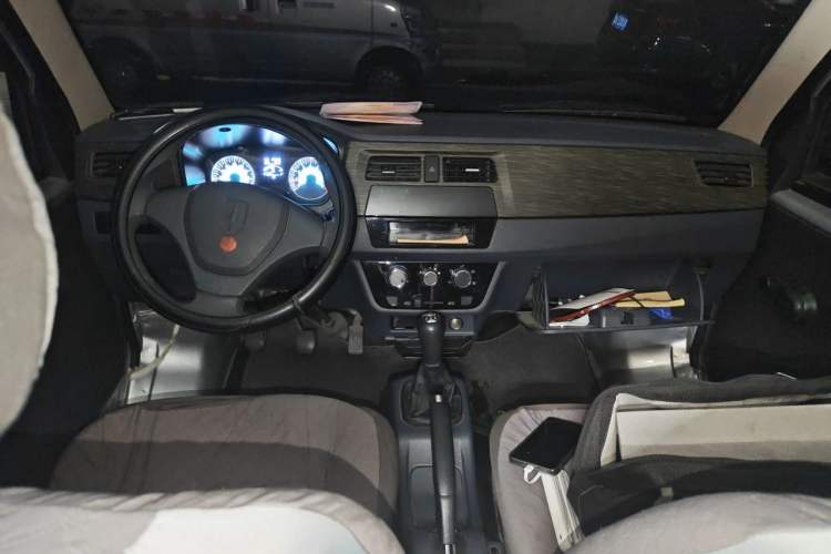 Used Jinbei Hiace X30 2021 1.5L Standard Version Air-Conditioning-Free Bus China VI Emission Standard SWC15M Interior 2