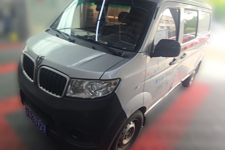 Used Jinbei Hiace X30 2021 1.5L Wealthy Single-Steaming Air-Conditioned Van China VI Standard SWC15M Guazi used car, China used car export, Used car for sale, Used  cars, Cheapest cars for sale