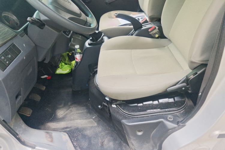 Used Jinbei Hiace X30 2021 1.5L Standard Version Air-Conditioner-Free Van China VI Emission Standard SWC15M Left Front Seat