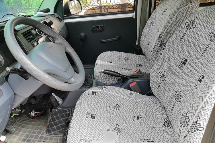 Used Jinbei Hiace X30  Left Front Seat
