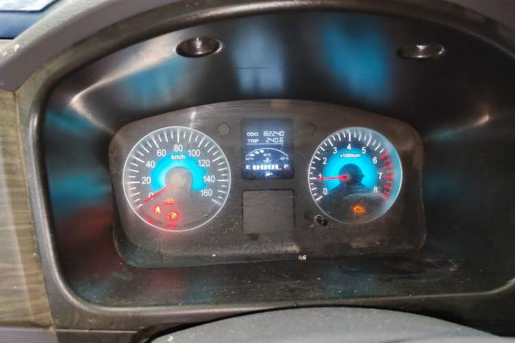 Used Jinbei Hiace X30 2021 1.5L Wealthy Edition Bus China VI Standard SWC15M Odometer Close Up