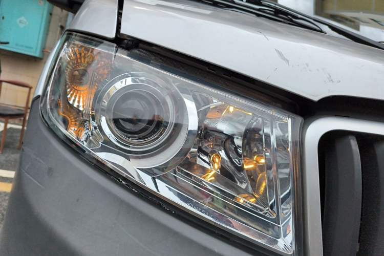 Used Jinbei Hiace X30  Right Front Headlight