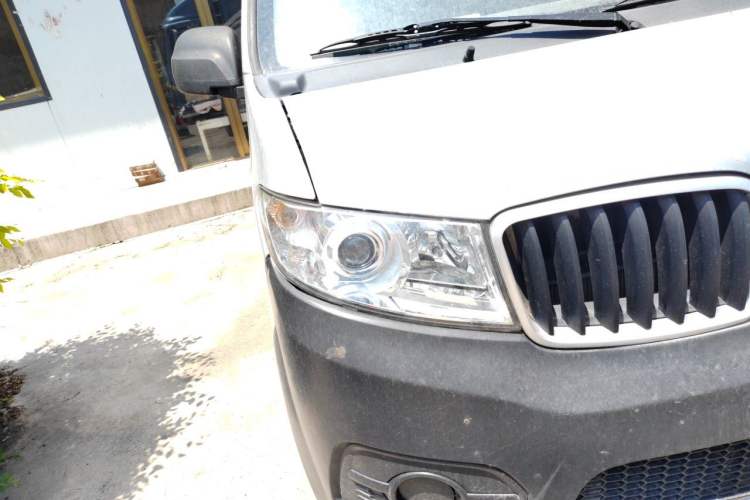 Used Jinbei Hiace X30 2021 1.5L Wealthy Van China VI Standard SWC15M Right Front Headlight