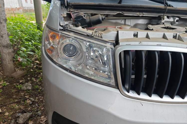 Used Jinbei Hiace X30  Right Front Headlight