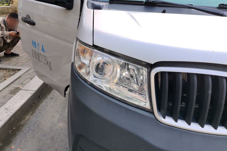 Used Jinbei Hiace X30  Right Front Headlight