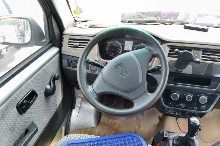 Used Jinbei Hiace X30 2021 1.5L Wealthy Edition Bus China VI Standard SWC15M Steering Wheel