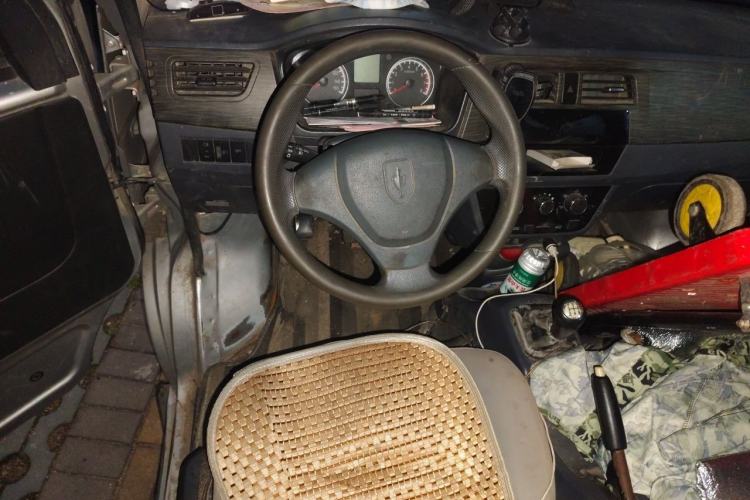 Used Jinbei Hiace X30 2021 1.5L Wealthy Single-Steaming Air-Conditioned Version Bus China VI Standard SWC15M Steering Wheel