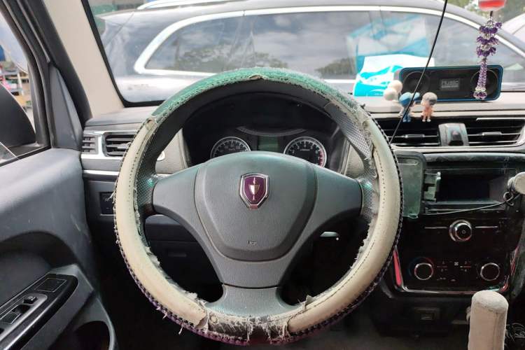 Used Jinbei Hiace X30 2021 1.5L Business-Class Central Air-Conditioned Coach China VI Standard Model SWC15M Steering Wheel