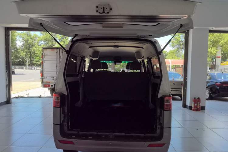 Used Jinbei Hiace X30 2021 1.5L Comfort Model Air-Conditioner-Free Version National VI Standard SWC15M Bus Trunk