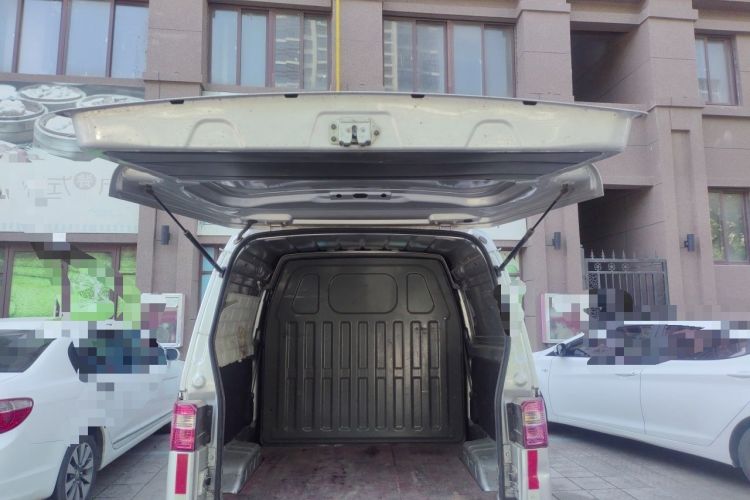 Used Jinbei Hiace X30 2021 1.5L Standard Version Air-Conditioner-Free Van China VI Emission Standard SWC15M Trunk