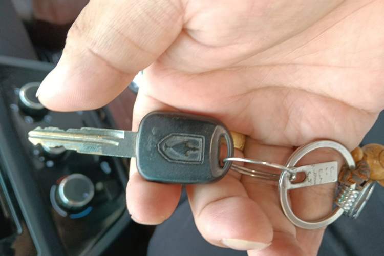 Used Jinbei Hiace X30 2021 1.5L Standard Version Air-Conditioner-Free Van China VI Emission Standard SWC15M Vehicle Key