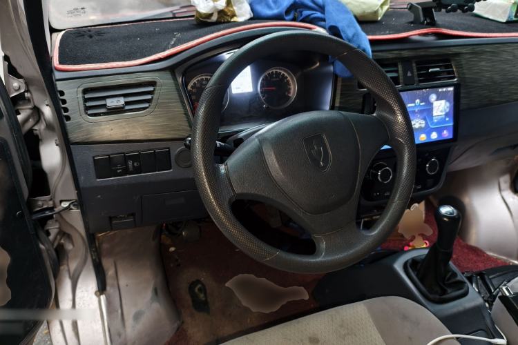 Used Jinbei Hiace X30 2021 1.5L Wealthy Van China VI Standard SWC15M Steering Wheel