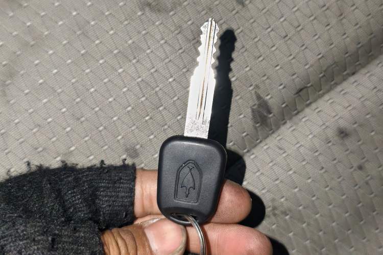 Used Jinbei Hiace X30 2021 1.5L Wealthy Van China VI Standard SWC15M Vehicle Key