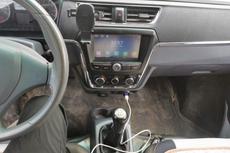 Used Jinbei Hiace X30 2021 1.5L Standard Version Air-Conditioner-Free Van China VI Emission Standard SWC15M Audio And AC Panel