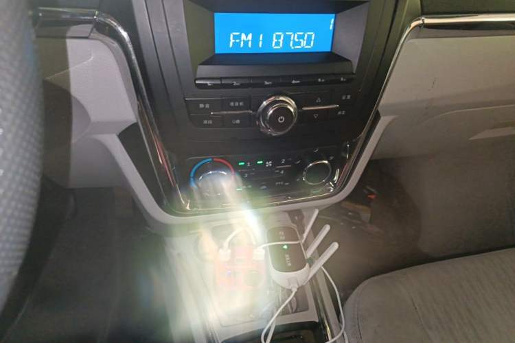 Used Jinbei Hiace X30  Audio And AC Panel