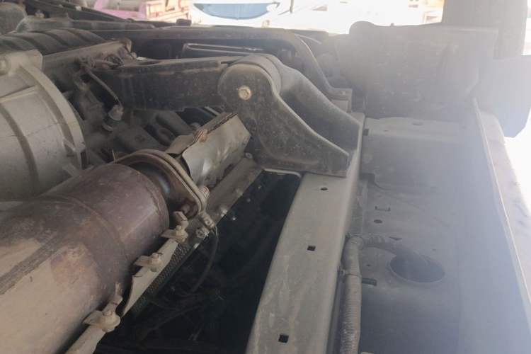 Used Jinbei Hiace X30 2021 1.5L Wealthy Van China VI Standard SWC15M Chassis Front Left