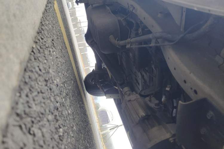 Used Jinbei Hiace X30 2021 1.5L Wealthy Edition Bus China VI Standard SWC15M Chassis Front Right