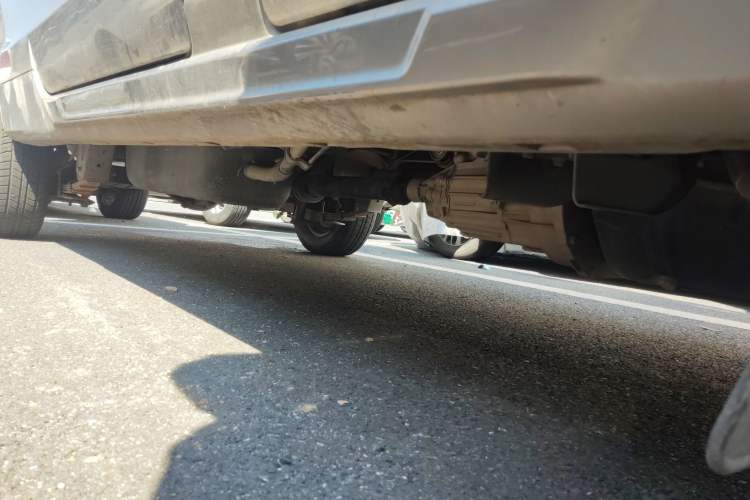 Used Jinbei Hiace X30 2021 1.5L Wealthy Van China VI Standard SWC15M Chassis Front Right
