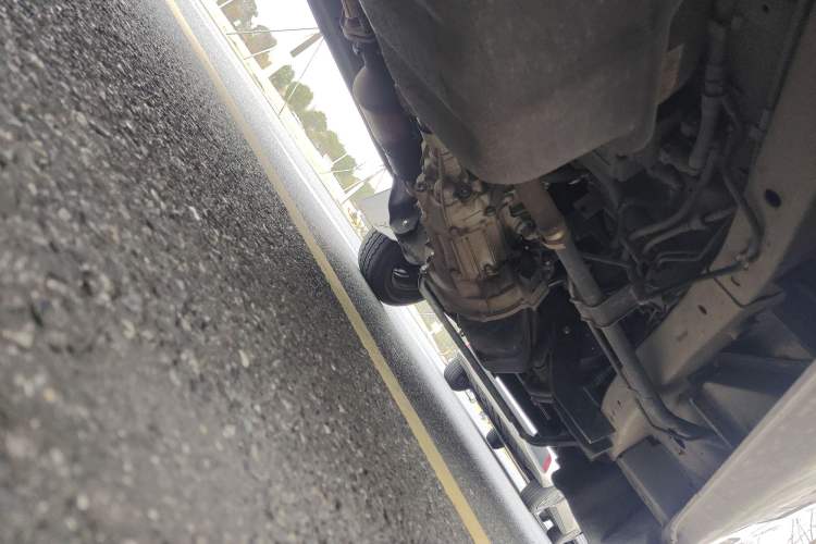 Used Jinbei Hiace X30 2021 1.5L Wealthy Edition Bus China VI Standard SWC15M Chassis Rear Right