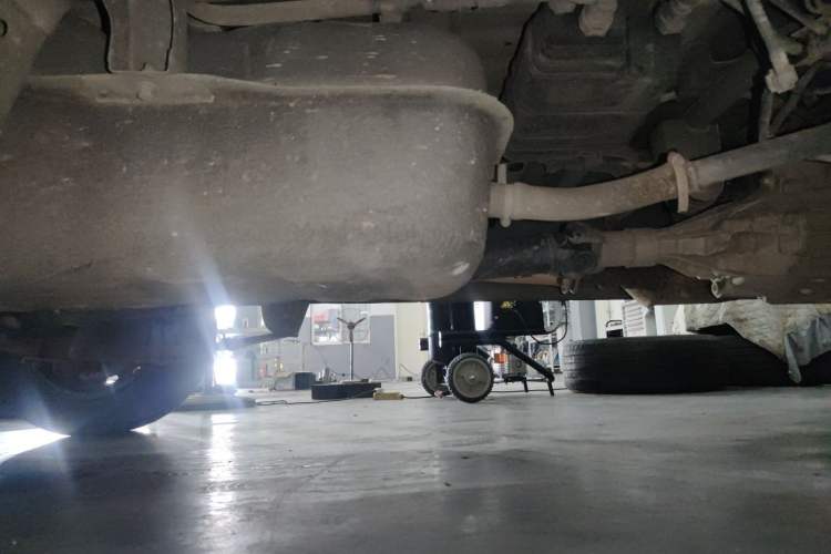 Used Jinbei Hiace X30 2021 1.5L Wealthy Single-Steaming Air-Conditioned Van China VI Standard SWC15M Chassis Rear Right