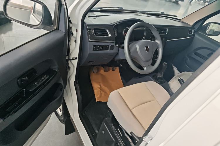 Used Jinbei Hiace X30 2021 1.5L Comfort Model Base Version (No Air Conditioning) Van China VI Standard SWC15M Driver Seat