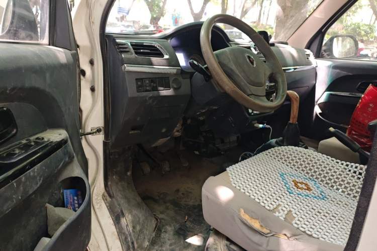 Used Jinbei Hiace X30 2021 1.5L Business-Class Central Air-Conditioned Coach China VI Standard Model SWC15M Driver Seat