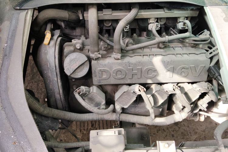 Used Jinbei Hiace X30 2021 1.5L Comfort Model Base Version (No Air Conditioning) Van China VI Standard SWC15M Engine Bay