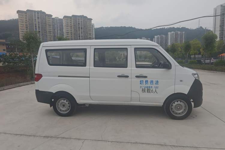 Used Jinbei Hiace X30 2021 1.5L Standard Model Central Air Conditioning EPS Version Bus China VI Emission Standard SWC15M Exterior 2