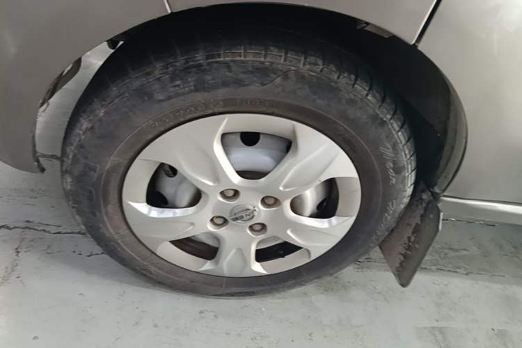 Used Jinbei Hiace X30 2021 1.5L Comfort Model Base Version (No Air Conditioning) Van China VI Standard SWC15M Exterior 4