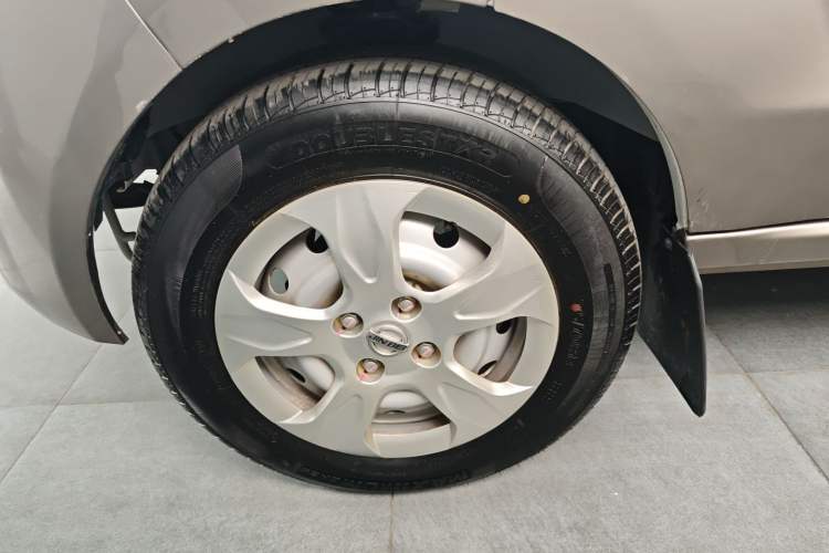 Used Jinbei Hiace X30 2021 1.5L Comfort Model Base Version (No Air Conditioning) Van China VI Standard SWC15M Exterior 4