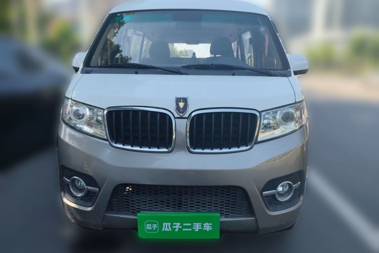 Used Jinbei Hiace X30 2021 1.5L Standard Model Central Air Conditioning EPS Version Bus China VI Emission Standard SWC15M Front