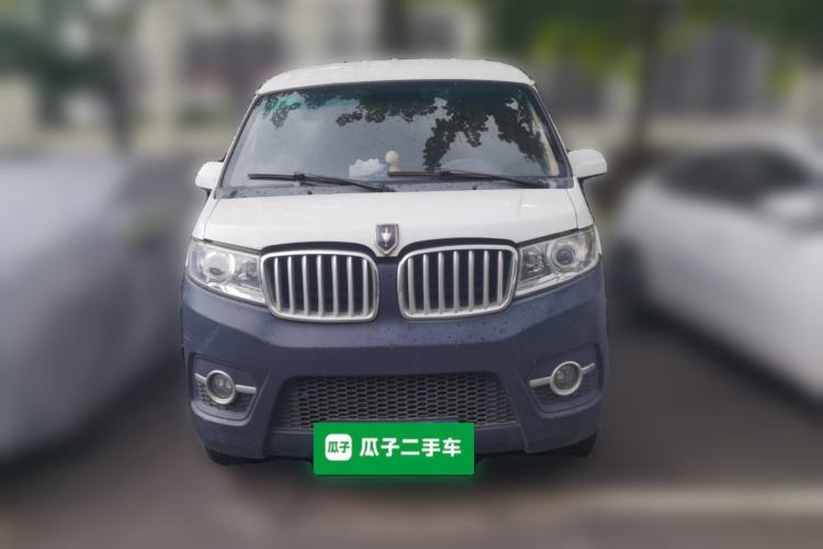 Used Jinbei Hiace X30 2021 1.5L Wealthy Van China VI Standard SWC15M Front