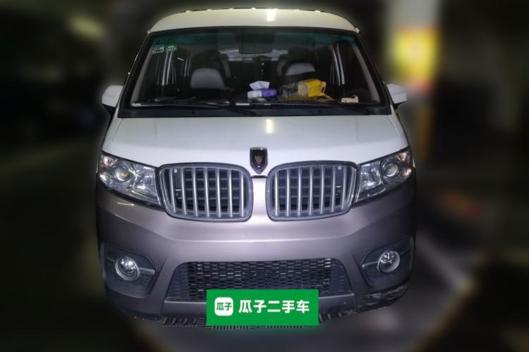 Used Jinbei Hiace X30 2021 1.5L Wealthy Edition Bus China VI Standard SWC15M Front