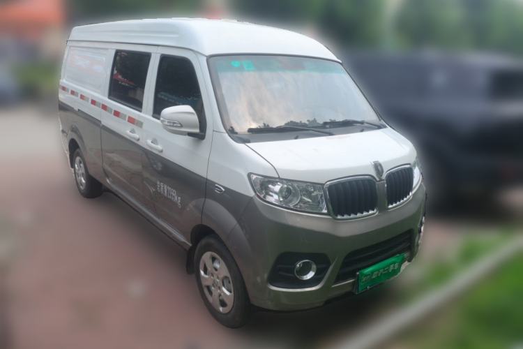 Used Jinbei Hiace X30 2021 1.5L Wealthy Single-Steaming Air-Conditioned Van China VI Standard SWC15M Front Right 45 Deg