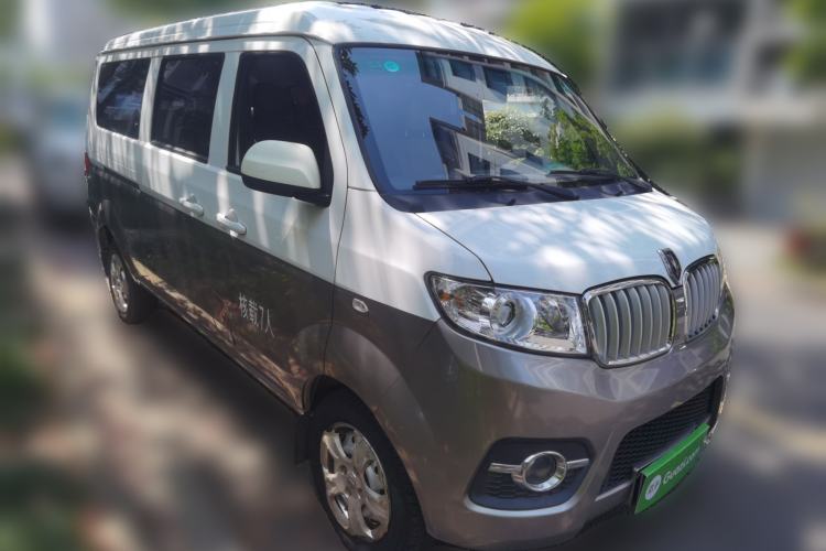 Used Jinbei Hiace X30 2021 1.5L Comfort Model Air-Conditioner-Free Version National VI Standard SWC15M Bus Front Right 45 Deg
