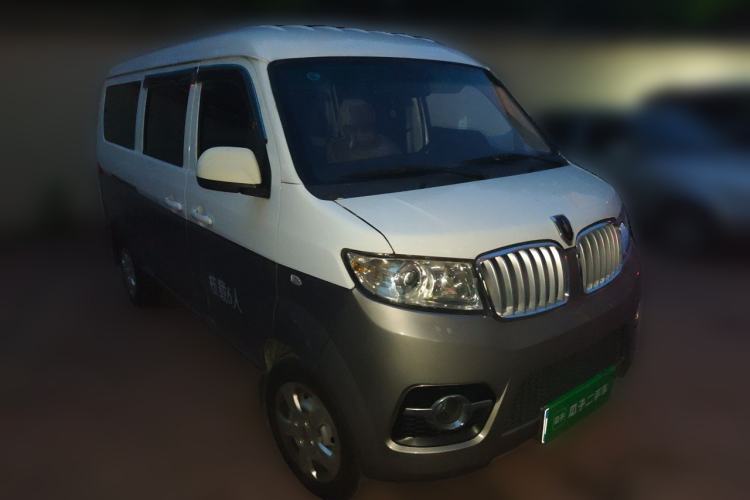 Used Jinbei Hiace X30 2021 1.5L Business-Class Central Air-Conditioned Coach China VI Standard Model SWC15M Front Right 45 Deg