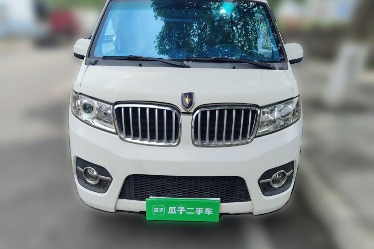 Used Jinbei Hiace X30 2021 1.5L Comfort-Grade Central Air-Conditioned Bus China VI Standard SWC15M Front