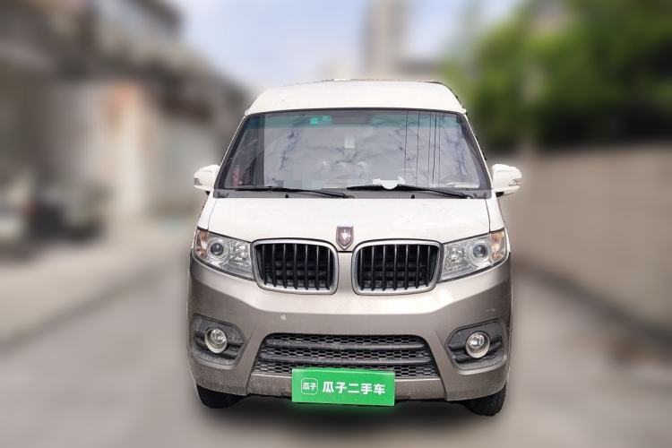 Used Jinbei Hiace X30 2021 1.5L Comfort Model Base Version (No Air Conditioning) Van China VI Standard SWC15M Front