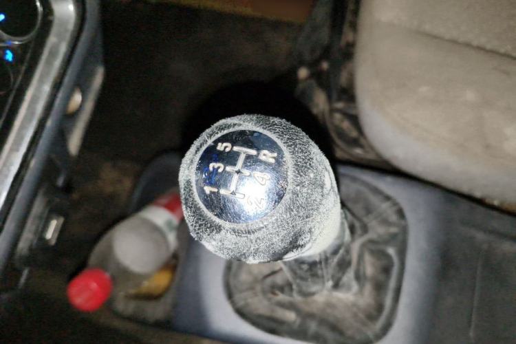 Used Jinbei Hiace X30 2021 1.5L Wealthy Single-Steaming Air-Conditioned Version Bus China VI Standard SWC15M Gear Lever