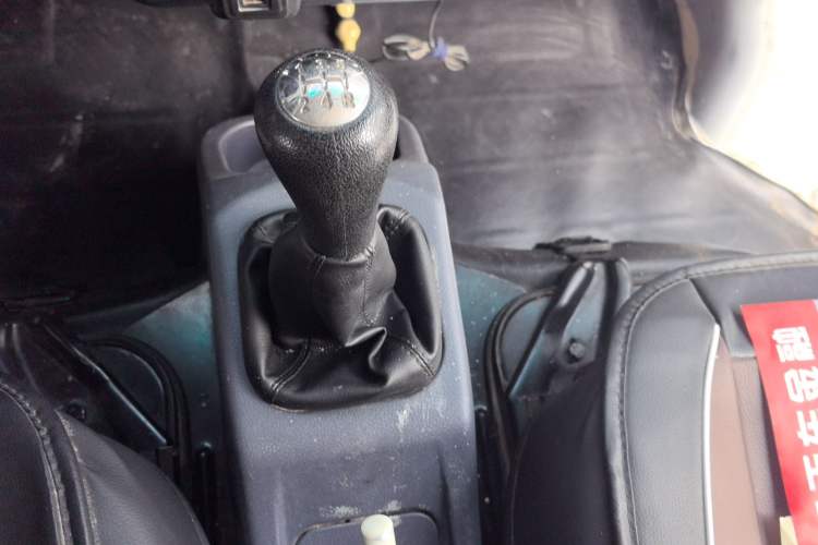 Used Jinbei Hiace X30 2021 1.5L Comfort Model Air-Conditioner-Free Version National VI Standard SWC15M Bus Gear Lever