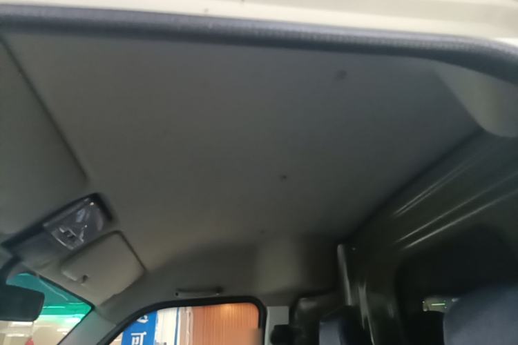 Used Jinbei Hiace X30 2021 1.5L Comfort Model Base Version (No Air Conditioning) Van China VI Standard SWC15M Headliner