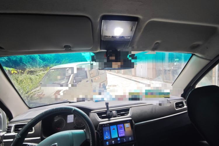 Used Jinbei Hiace X30 2021 1.5L Comfort Plus Central Air-Conditioned Van China VI Standard SWC15M Headliner