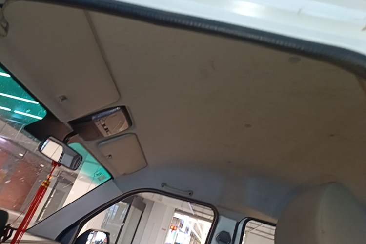 Used Jinbei Hiace X30 2021 1.5L Comfort Model Air-Conditioner-Free Version National VI Standard SWC15M Bus Headliner
