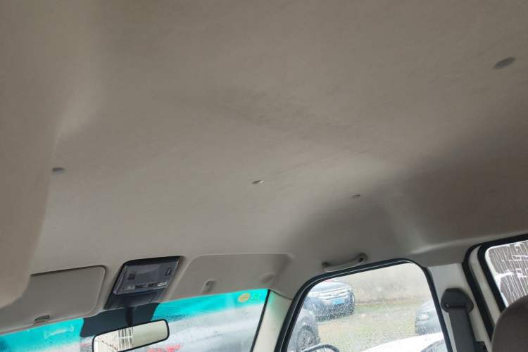 Used Jinbei Hiace X30 2021 1.5L Standard Version Air-Conditioning-Free Bus China VI Emission Standard SWC15M Headliner
