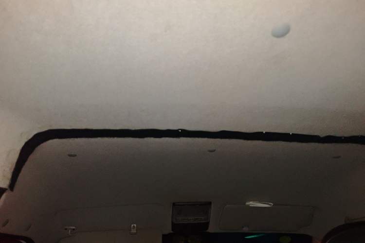 Used Jinbei Hiace X30 2021 1.5L Business-Class Central Air-Conditioned Coach China VI Standard Model SWC15M Headliner
