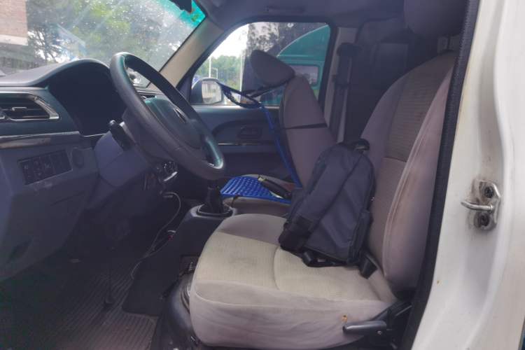Used Jinbei Hiace X30 2021 1.5L Wealthy Van China VI Standard SWC15M Left Front Seat