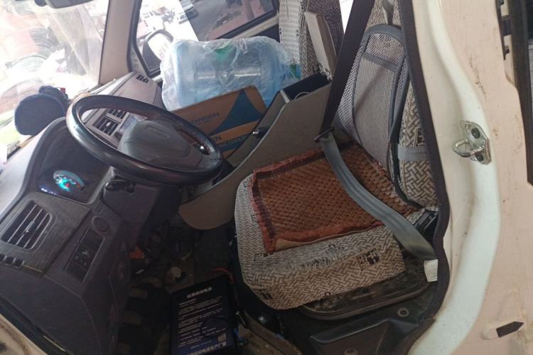 Used Jinbei Hiace X30 2021 1.5L Wealthy Single-Steaming Air-Conditioned Van China VI Standard SWC15M Left Front Seat