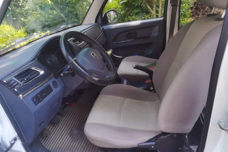 Used Jinbei Hiace X30 2021 1.5L Comfort Model Air-Conditioner-Free Version National VI Standard SWC15M Bus Left Front Seat