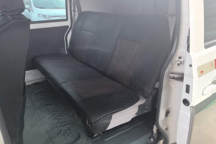 Used Jinbei Hiace X30 2021 1.5L Comfort Model Air-Conditioner-Free Version National VI Standard SWC15M Bus Left Rear Seat